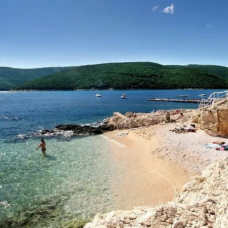 Apartman Noa Aron *